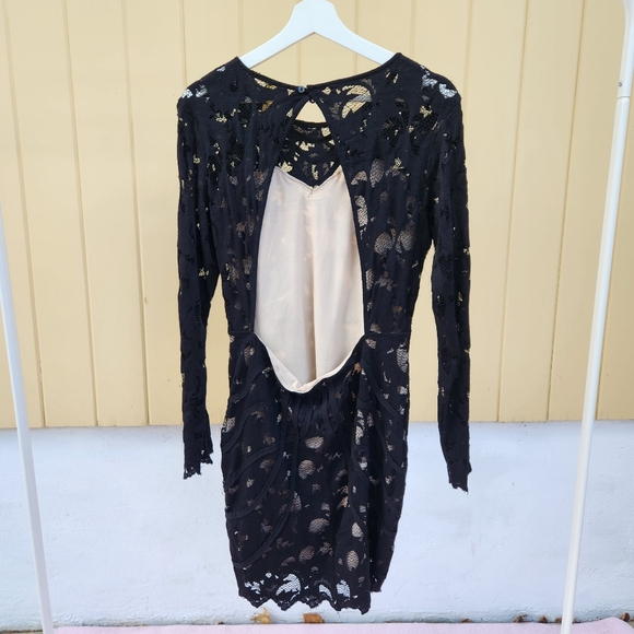 H&M dress - Picture 3 of 4